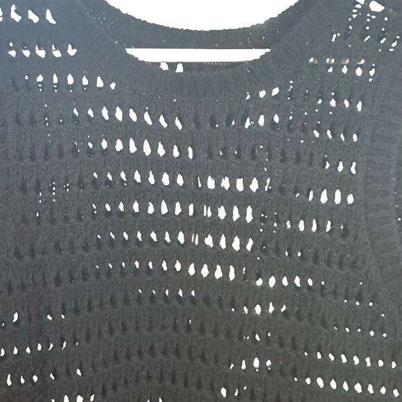 New HALOGEN Rich Black Pull Over Open Knit Sleeveless Sweater Vest Women's Sz M - Picture 2 of 8